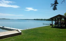 Grand Lake Resort Michigan